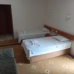 Dias Hotel