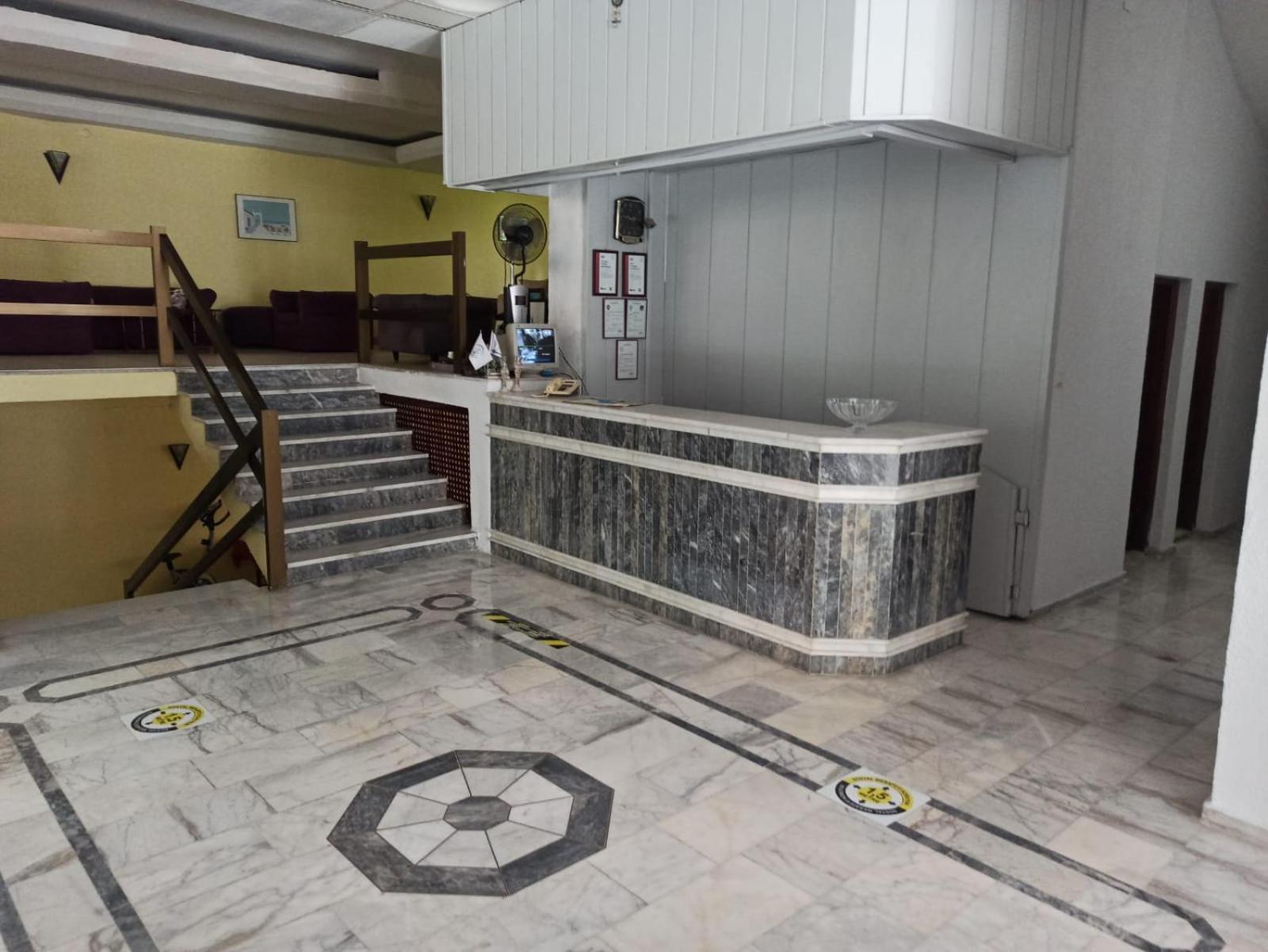 Dias Hotel 2*